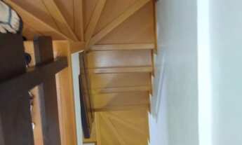 Imagem 6: Sobrado para venda possui 187 metros quadrados com 3 quartos em Uberaba - Curitiba - PR