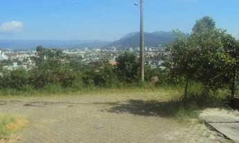 Imagem 5: Casa em grande lote de 02 pavimentos no Jardim Janaina em Biguaçu