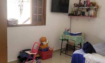 Imagem 3: Casa para Venda em Uberlândia, Jardim Patrícia, 4 dormitórios, 1 suíte, 1 banheiro, 3 vaga