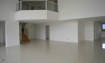 Imagem 2: Duplex para venda possui 430 metros quadrados com 5 quartos em Barra da Tijuca - Rio de Ja