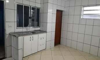 Imagem: Alugo casa de dois comodos