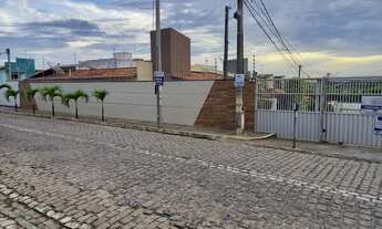 Imagem 2: Casa de condomínio MAHATHMA GHANDI com 3 quartos sendo um suíte