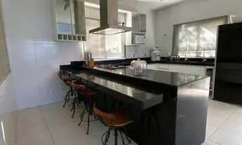 Imagem 3: Casa de alto padrão com 7 quartos à venda em Guarapari