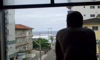 Imagem 2: Apartamento para venda possui 120 metros quadrados com 4 quartos em Caiçara - Praia Grande