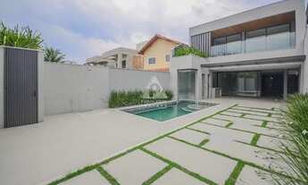 Imagem: Casa à venda, 5 quartos, 5 suítes, 4 vagas