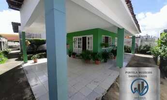 Imagem 3: Casa na Avenida Rotary, para fins comerciais