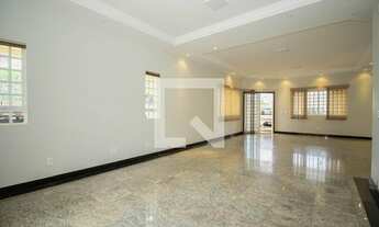 Imagem 7: Casa para Aluguel - Guará, 7 Quartos, 800 m2