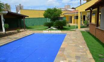 Imagem: Casa para aluguel, 5 quartos, 2 suítes