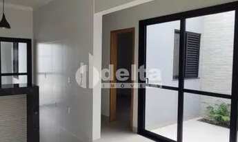 Imagem 4: Casa à venda, 3 quartos, 1 suíte, 2 vagas, Novo Mundo - Uberlândia/MG