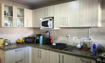 Imagem 11: Sobrado semi mobiliado de 3 dormitorios sendo uma suite no bairro Hipica