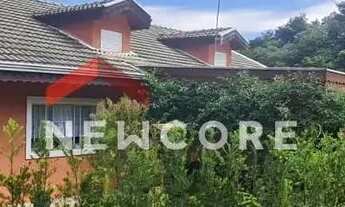 Imagem: Casa de condomínio em Rua Victório Spinucci