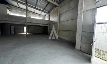 Imagem 2: Galpão à venda no bairro Petrópolis em Joinville-SC por R$ 1.340.000,00