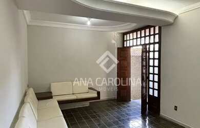 Imagem 9: Casa Espaçosa com 5 Quartos à Venda no Bairro Todos os Santos