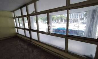 Imagem 2: Sobreloja com 264m² e com 2 banheiros no centro do Rio