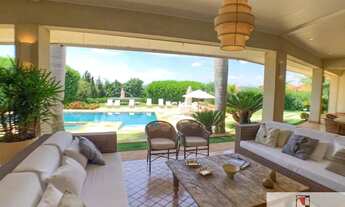 Imagem 2: Belíssima Casa a venda, Cond. Quinta da Baronesa