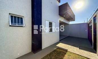 Imagem 2: Casa Ampla e Confortável à Venda em Setvalley 3 - com Pé-Direito Alto e Ambiente Versátil