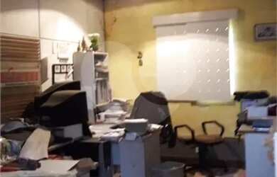 Imagem 2: Prédio inteiro à venda em Parque Casa De Pedra - SP