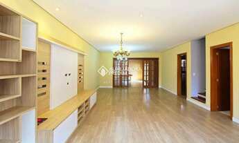 Imagem 2: Casa com 3 quartos sendo um suíte no bairro Guarujá