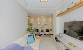 Imagem 2: Apartamento para venda em Aclimação com 2 quartos, sendo 1 suíte , 74m²