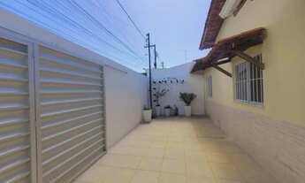 Imagem 2: Vendo Casa 2/4 sendo 1 suíte - Aruana