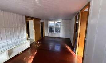 Imagem 5: Casa de Madeira no Centro de Balneário Piçarras