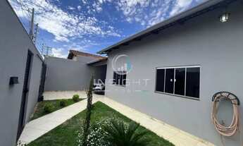 Imagem 2: Casa à venda no Residencial Bela Vista, Anápolis - 03 dormitórios, 01 suíte e 04 garagens