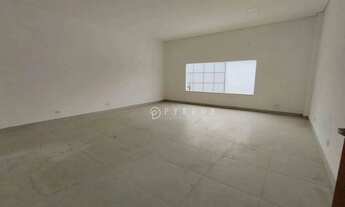 Imagem 7: Galpão 1.560m2 para locação - Industrial com 11 metros de pé direito