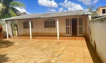 Imagem 2: Vendo casa c terreno enorme Jd Leblon