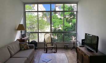 Imagem 2: Excelente imóvel no melhor ponto de Ipanema próximo à praia. Portaria com acessibilidade