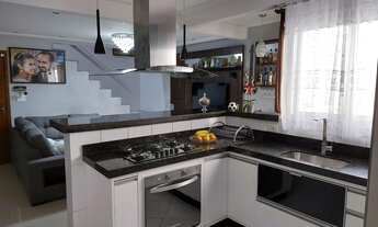 Imagem: Duplex sem condominio, com cozinha de ilha