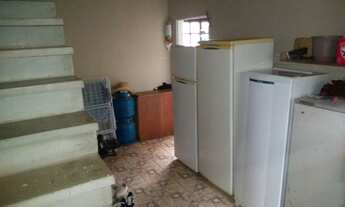 Imagem 4: Chácara para venda tem 400 metros quadrados com 4 quartos