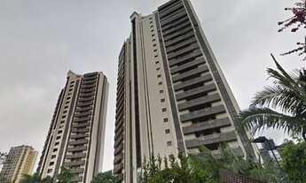 Imagem 2: BELÍSSIMO APTO - 574,51 Metros Quadrados-4 quartos(4 SUITES)-5 vagas- Localizado Bosque Sa