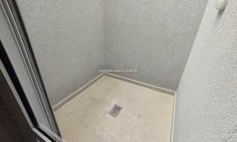 Imagem 7: Com 2 quintais! Em excelente localização, próximo à Rua das Hortências e Av. Andrade Neves