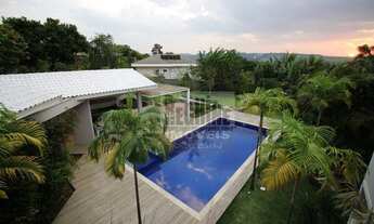 Imagem 3: Alphaville Campinas - Maravilhosa residência ao lado do Clube! Projeto clean e paisagismo