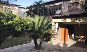 Imagem: Vendo casa de 04 quartos com mais de 300