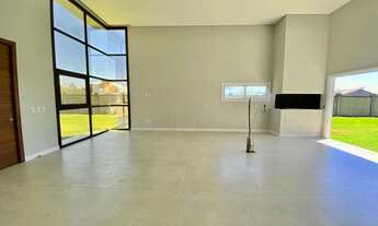 Imagem 2: Casa de condomínio para venda possui 190 metros quadrados com 4 quartos