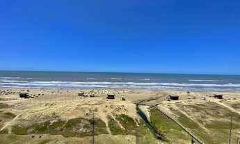 Imagem 2: Sacada com Vista ETERNA Para o Mar !!! Na Região Mais Valorizada da Cidade !!