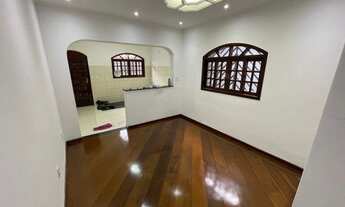 Imagem 5: Sobrado com 165 m² sendo 3 dormitórios, 1 suíte, 2 vagas, churrasqueira à venda por R$ 624