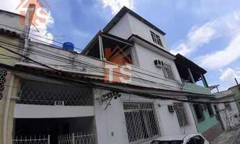 Imagem 2: Ampla casa de vila de 3 qts com suíte terração e piscina pertinho do norte shopping Engen