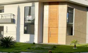 Imagem: Casa de Condomínio com 4 Quartos e 3 suítes