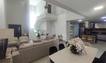 Imagem 5: Casa de condomínio para venda possui 280 metros quadrados com 4 quartos