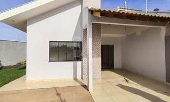 Imagem 3: Casa para venda possui 130 metros quadrados com 3 quartos em Jardim São Clemente - Maringá