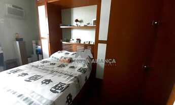 Imagem 7: Amplo apartamento de frente com 2 vagas e varandão perto da praça Vanhargem!