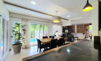 Imagem 2: Casa de condomínio para venda com 263 metros quadrados com 3 quartos em Swiss Park - Campi