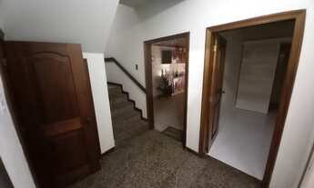 Imagem 3: Vendo Casarão com 2 Pavimentos, 5 Suítes no Umarizal