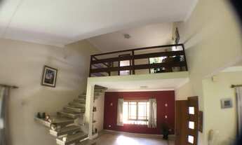 Imagem 5: Excelente casa com mezanino e duas suítes em ótima localização