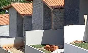 Imagem 2: Casa de condomínio para venda possui 150 metros quadrados com 2 quartos