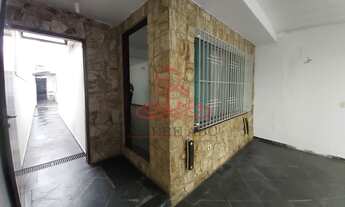 Imagem 3: Vende-se Sobrado Espaçoso em Vila Eldízia Santo André