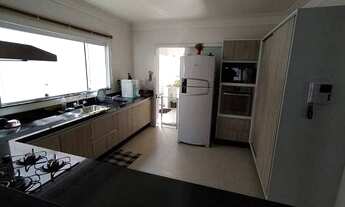 Imagem 6: Casa para venda tem 179 metros quadrados com 3 quartos em Vila São Jorge - Barueri - SP