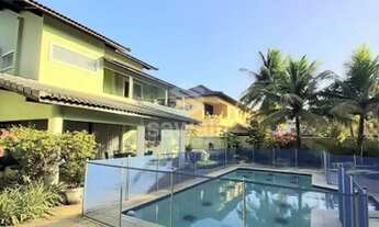 Imagem 3: Barra da Tijuca, excelente casa,5 quartos ( 3 suítes), amplo terreno excelente piscina,